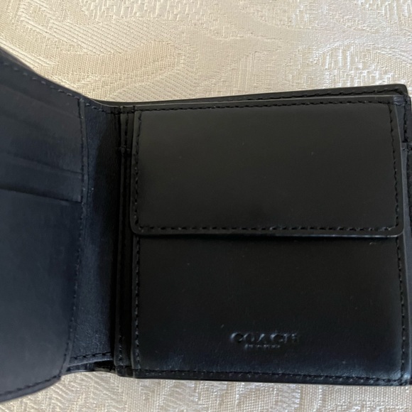 Coach Black Signature Black Leather Wallet with removable ID card wallet - NWT - Picture 7 of 11